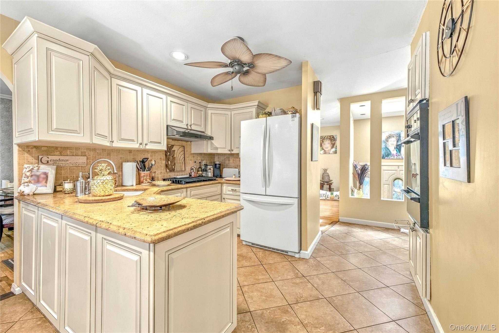 6 Kinsella Street Property Photo 4