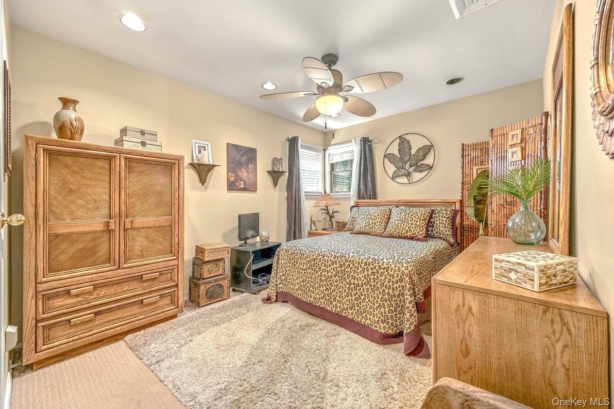 6 Kinsella Street Property Photo 10