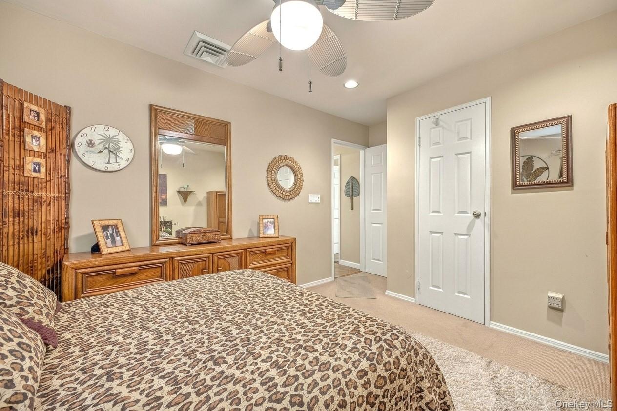6 Kinsella Street Property Photo 11