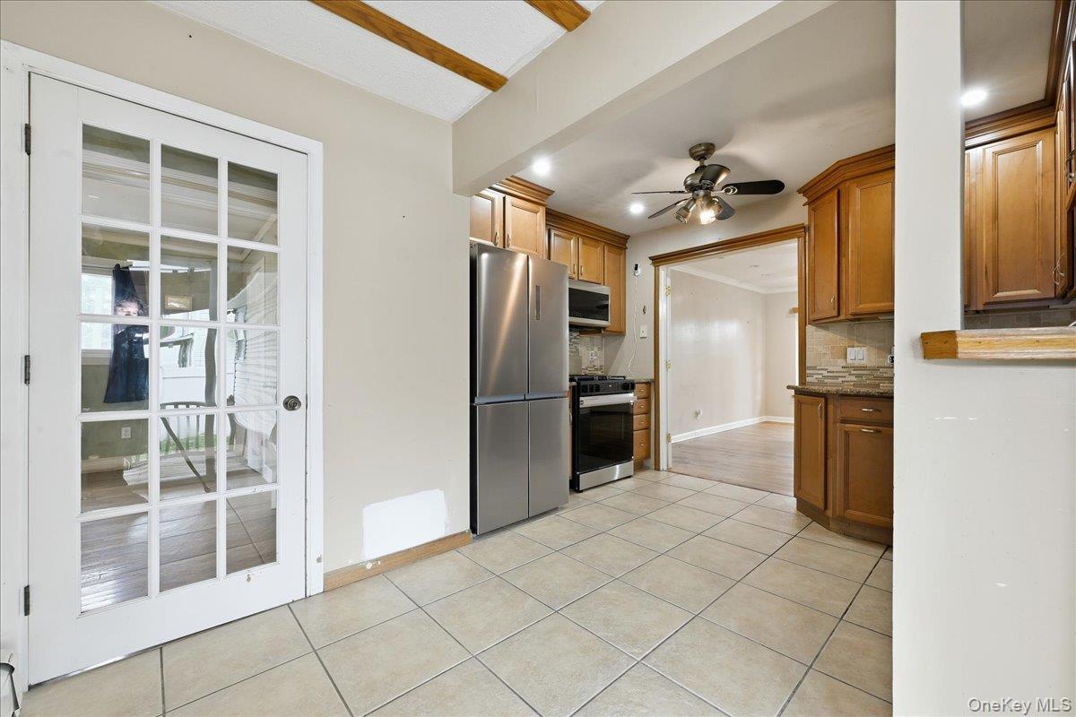 439 39th Street Property Photo 11