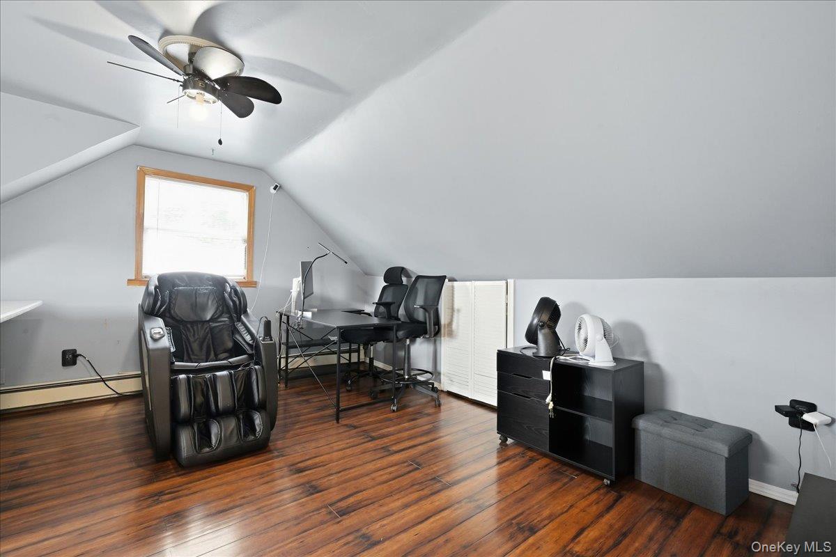 439 39th Street Property Photo 24