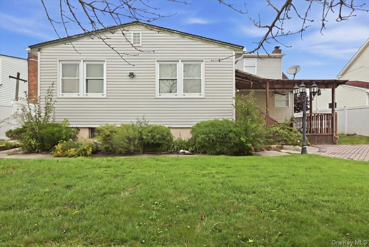 439 39th Street Property Photo 42