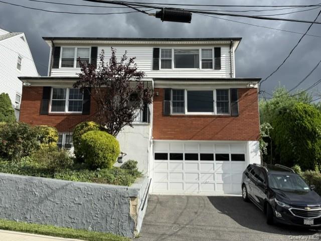 342 Columbus Avenue Property Photo 1