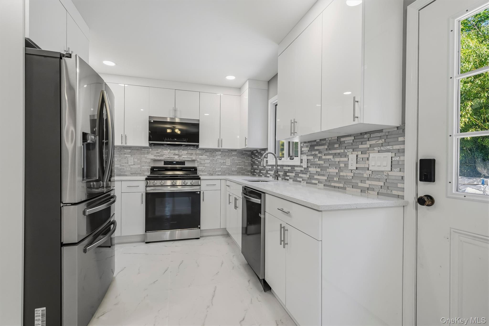 56 Old Western Highway Property Photo 15