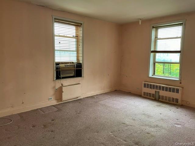 43-10 48 Avenue 4f Property Photo 3