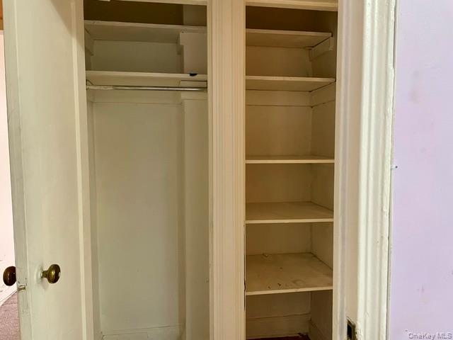 43-10 48 Avenue 4f Property Photo 7
