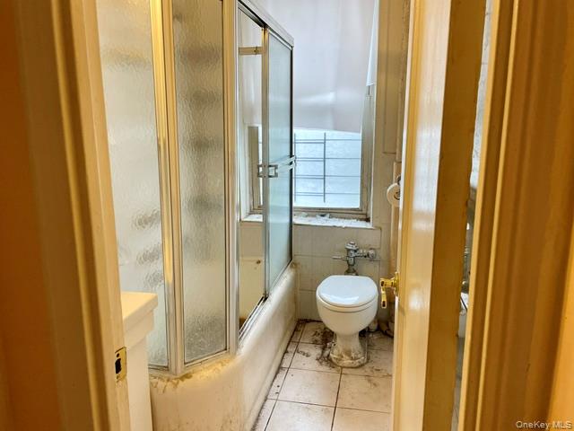 43-10 48 Avenue 4f Property Photo 9