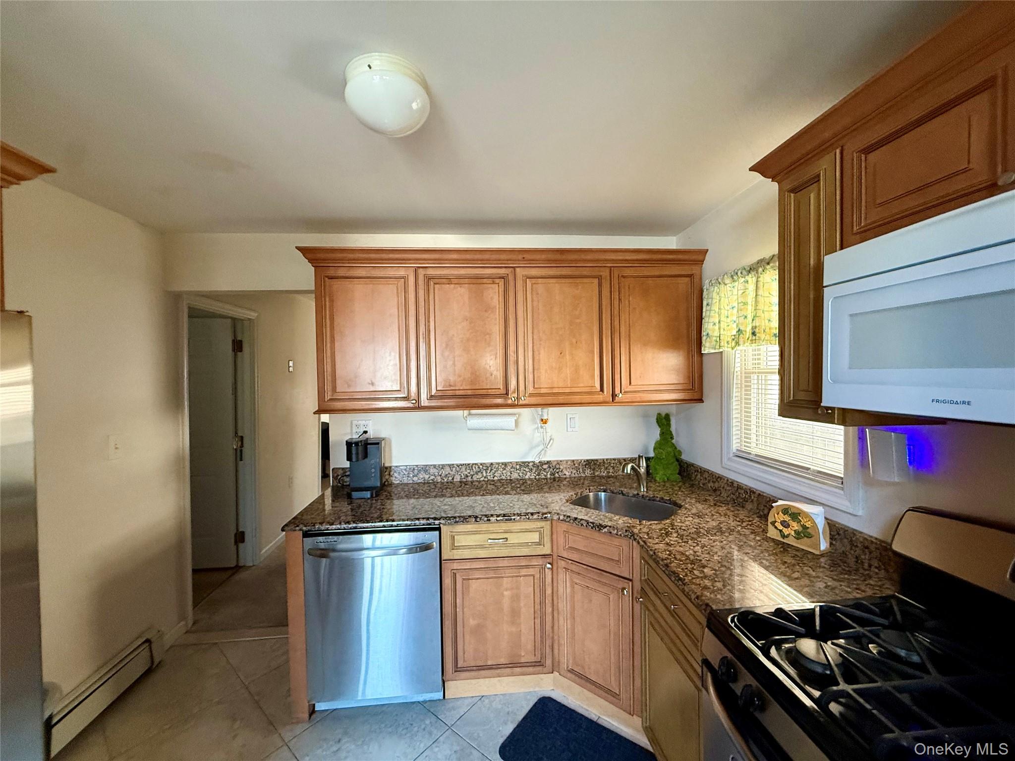 39 West Boulevard Property Photo 8