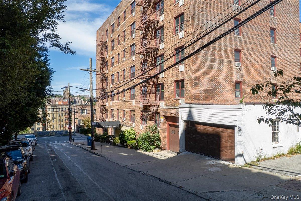 75 W 238th Street 2d Property Photo 2