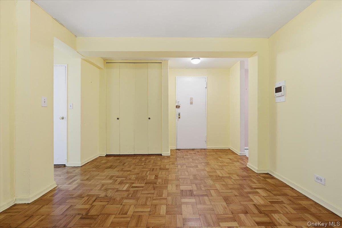 75 W 238th Street 2d Property Photo 6
