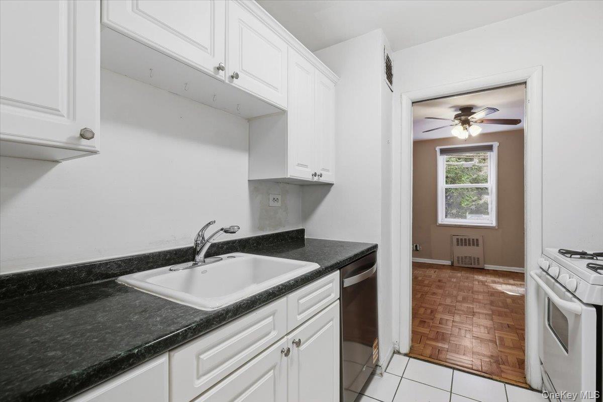 75 W 238th Street 2d Property Photo 13