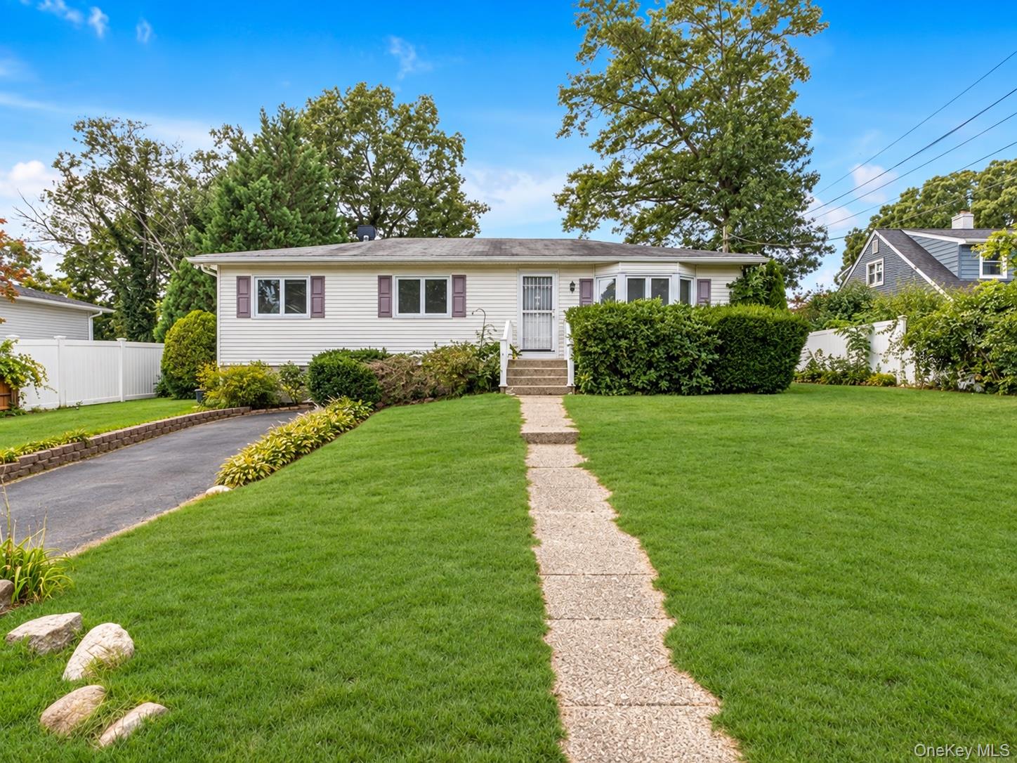 270 Browns Road Property Photo 1