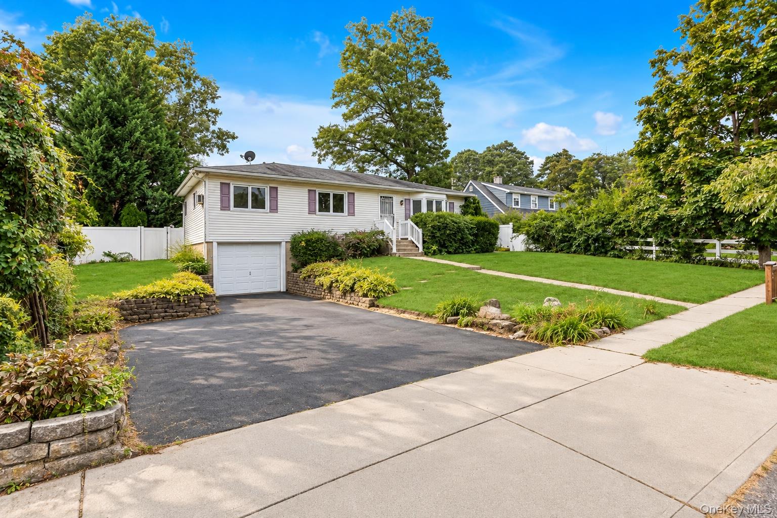 270 Browns Road Property Photo 1