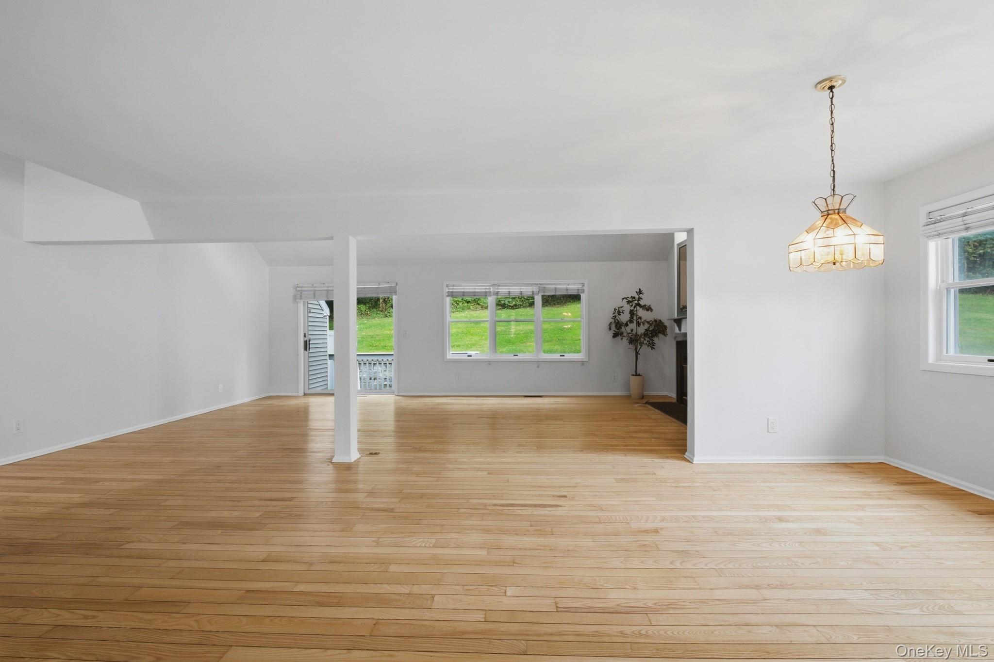 1452 Iroquois Street Property Photo 5