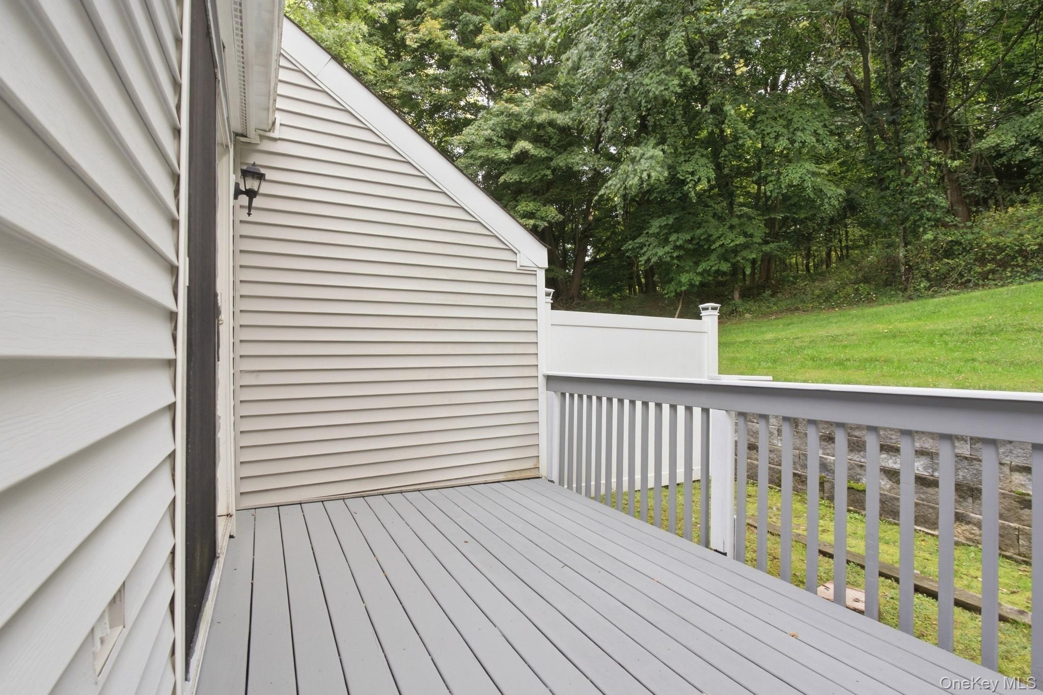 1452 Iroquois Street Property Photo 21