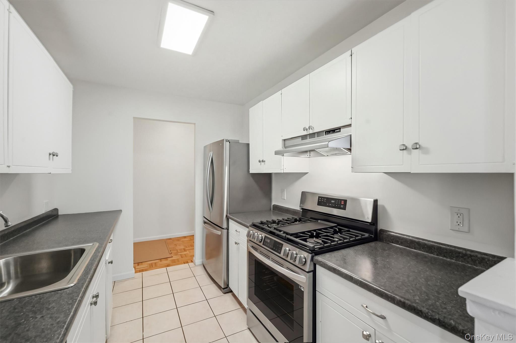 25 Village Park Drive 2d Property Photo 17