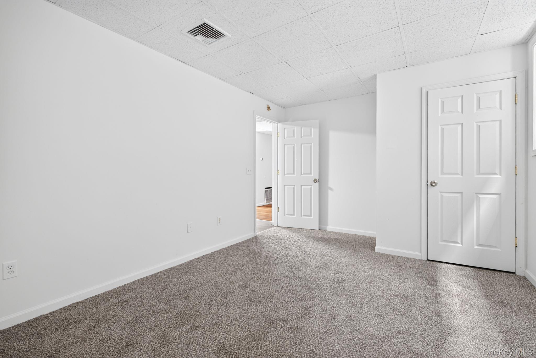 54 Gifford Avenue Property Photo 22