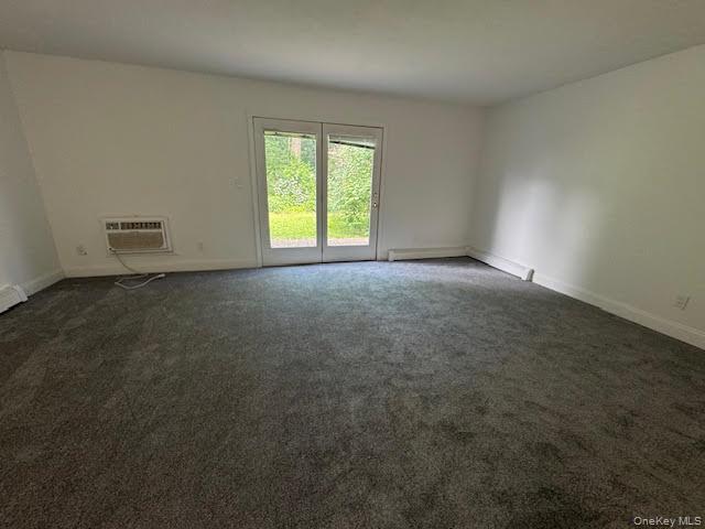 13 Eisenhower Drive Property Photo 14