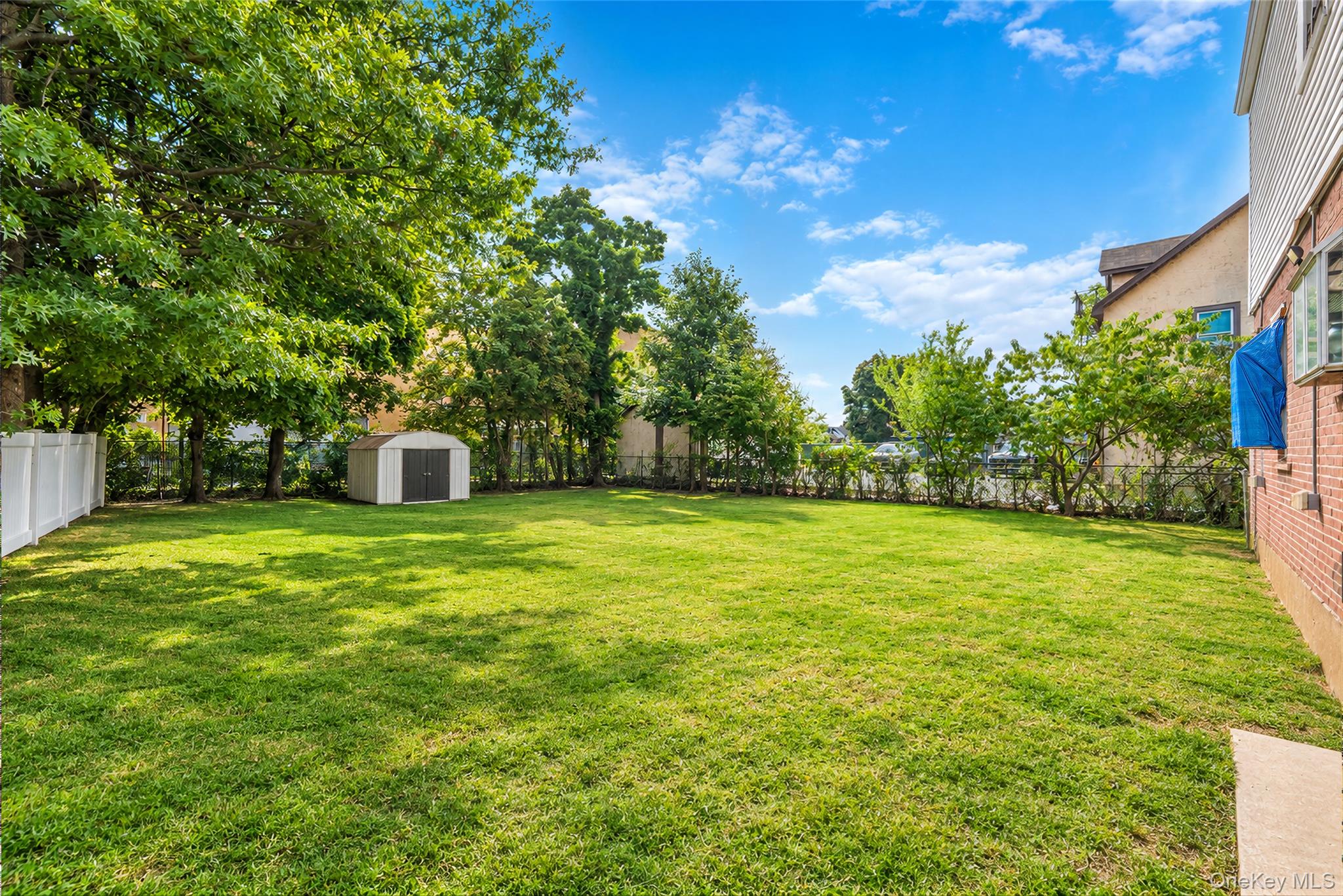 30 Fairview Boulevard Property Photo 5