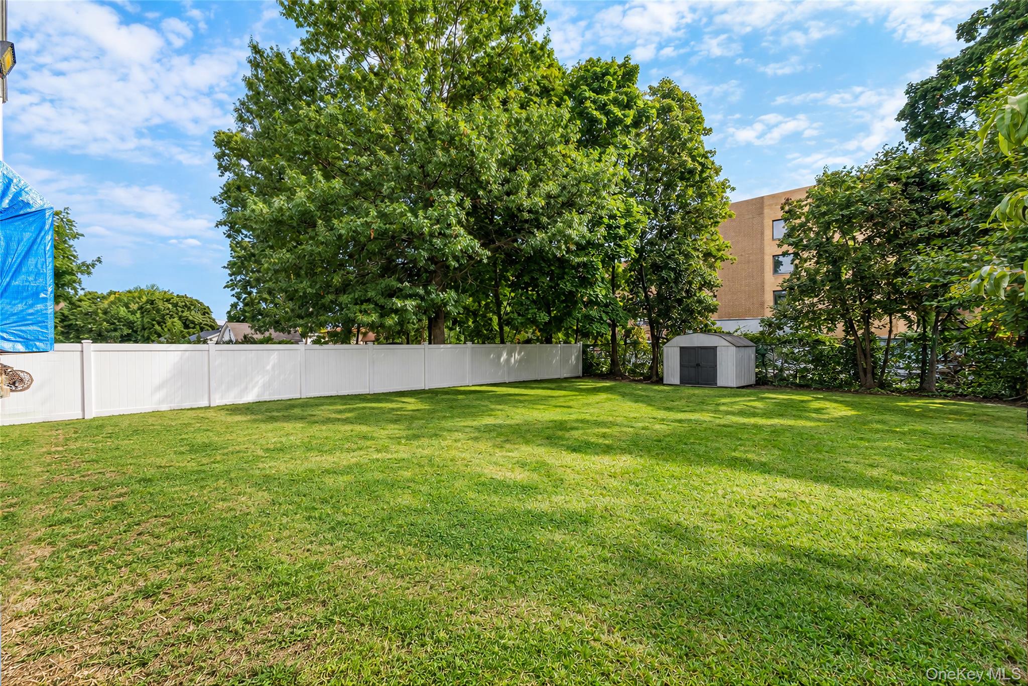 30 Fairview Boulevard Property Photo 10