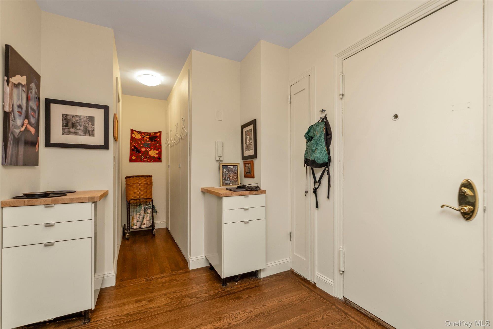 3525 77th Street B19 Property Photo 9