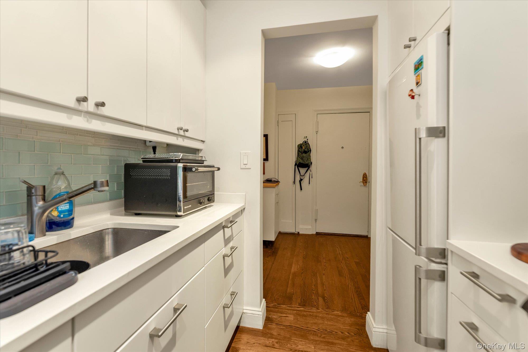 3525 77th Street B19 Property Photo 11