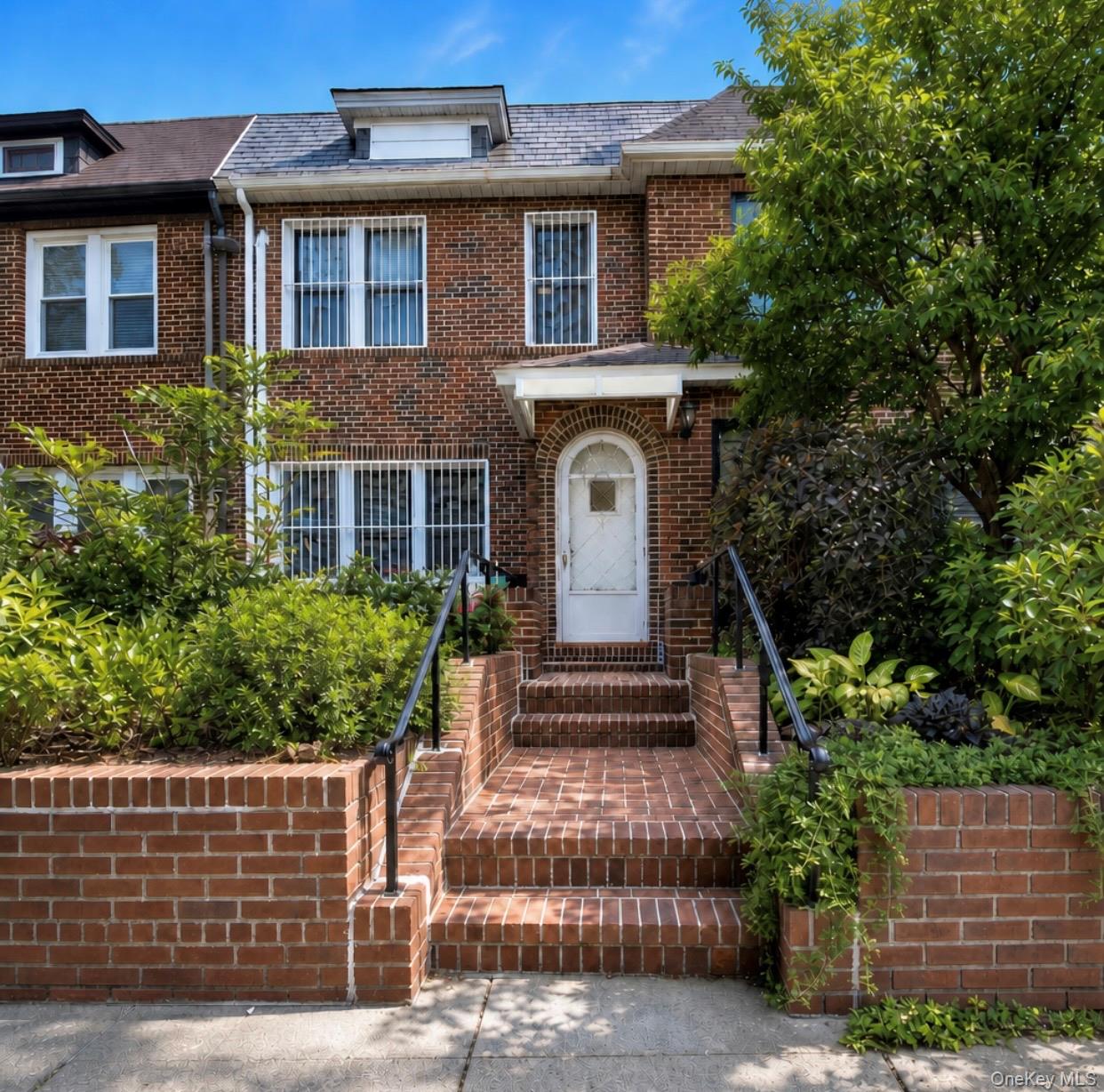 6849 Groton Street Property Photo 1
