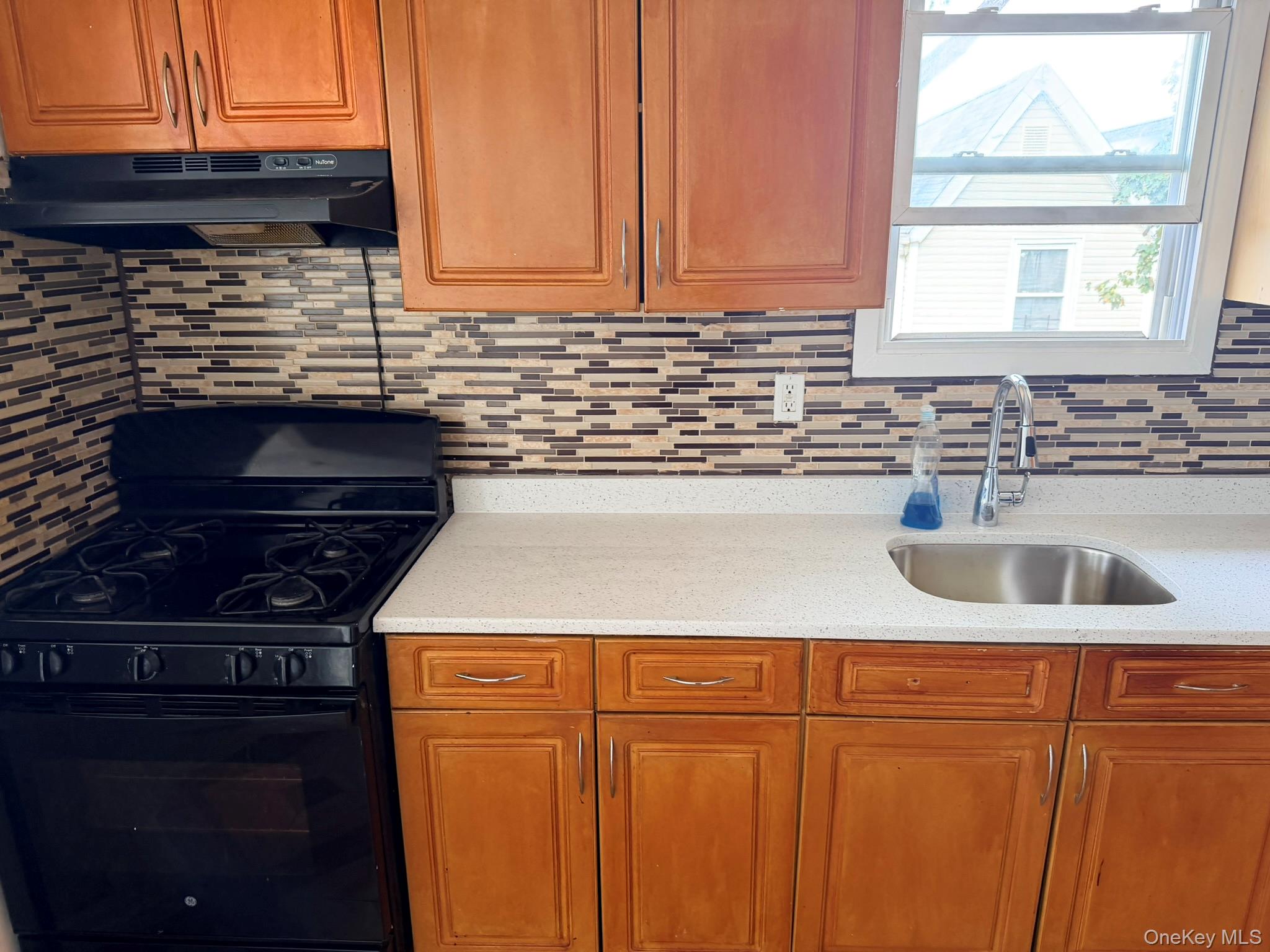 10711 171st Place Property Photo 2