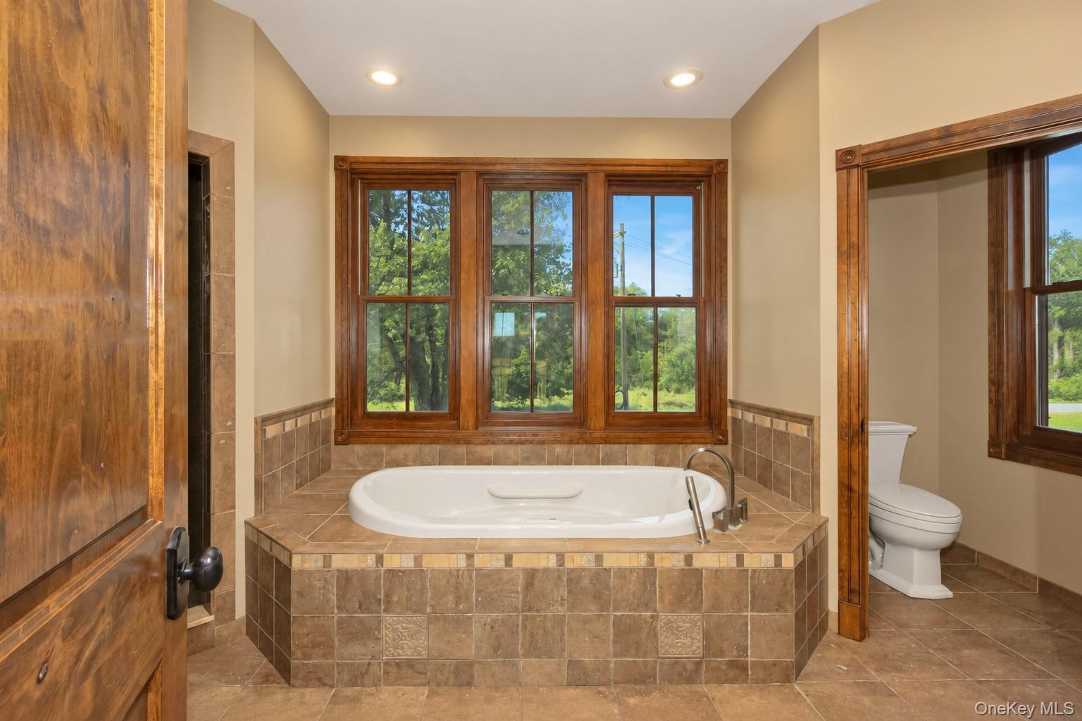 231 Celery Avenue Property Photo 18