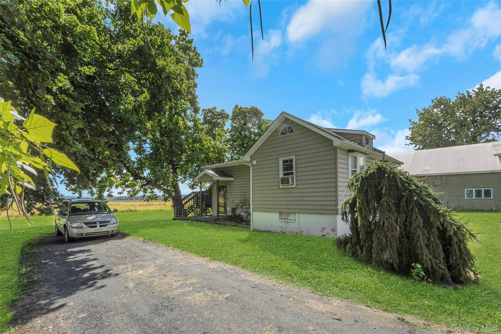 231 Celery Avenue Property Photo 43