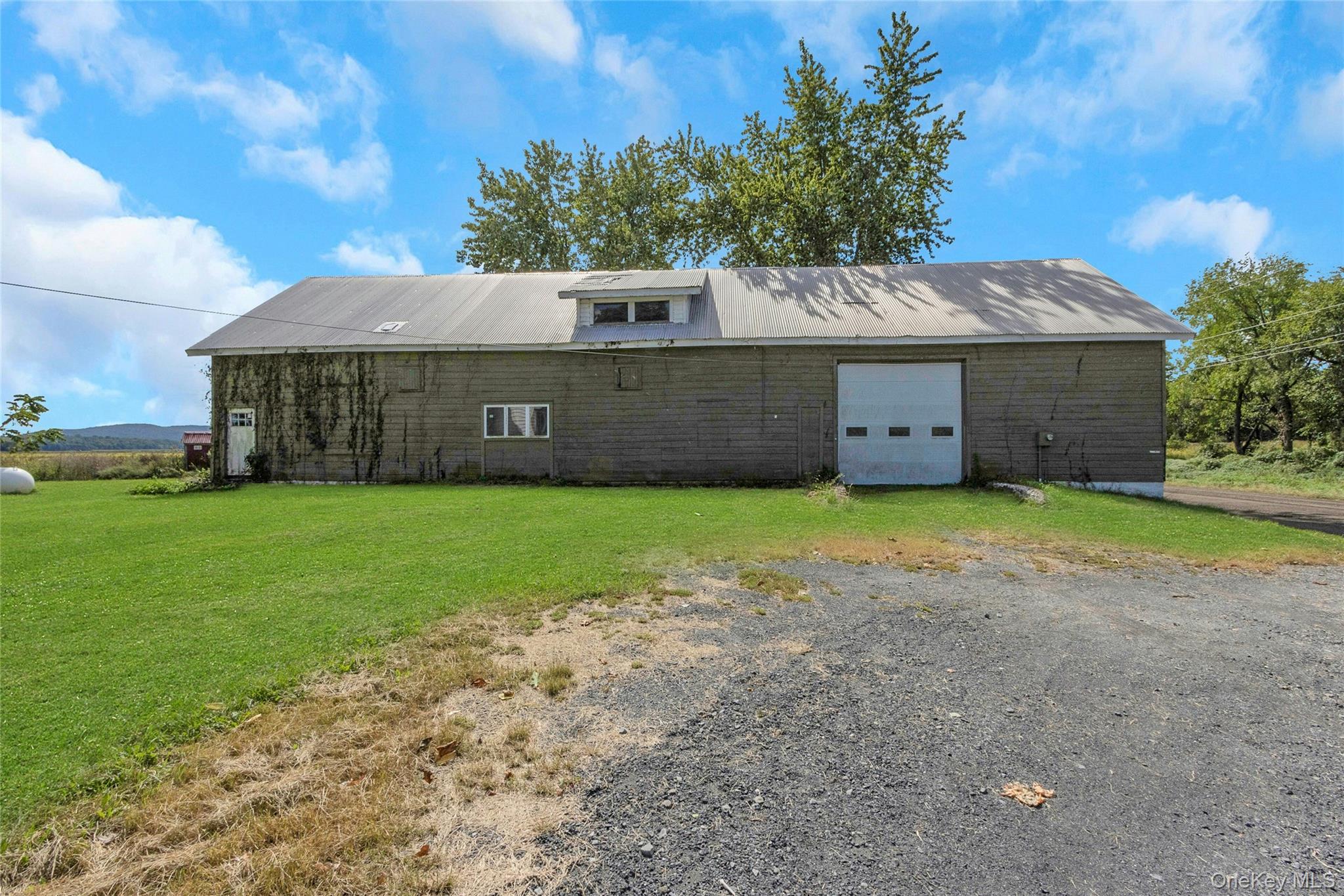 231 Celery Avenue Property Photo 45