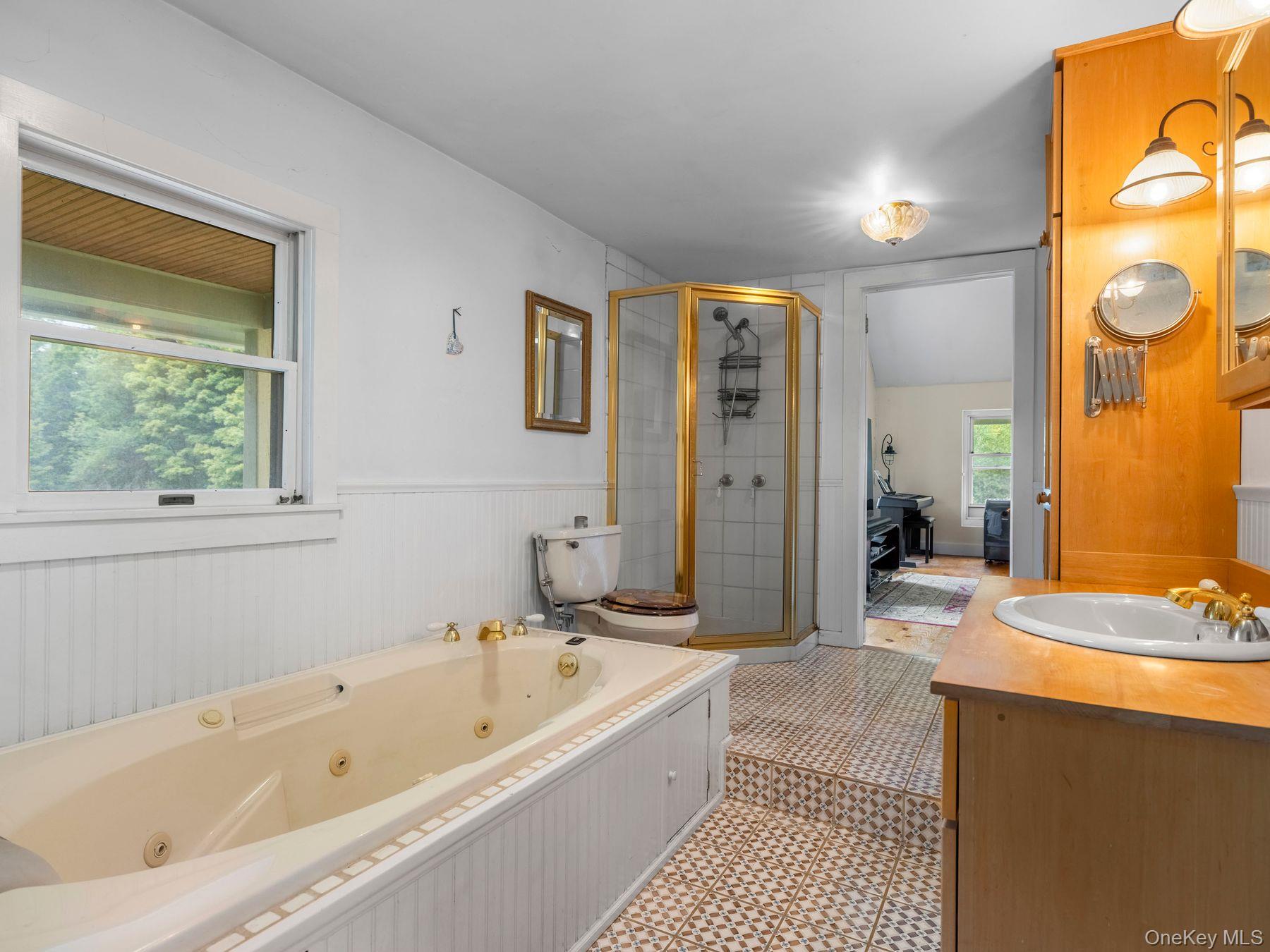 495 William Beers Road Property Photo 24