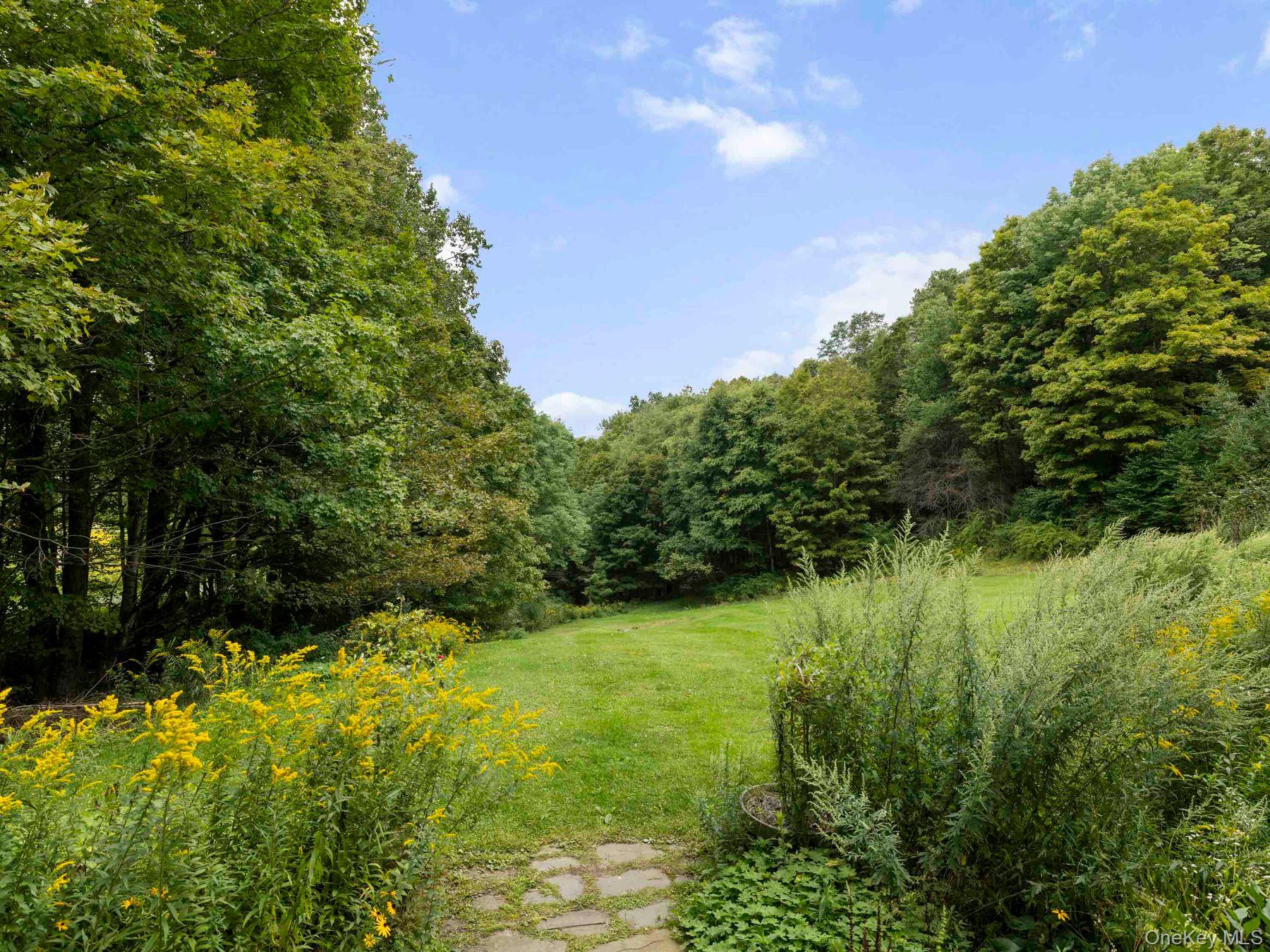 495 William Beers Road Property Photo 32