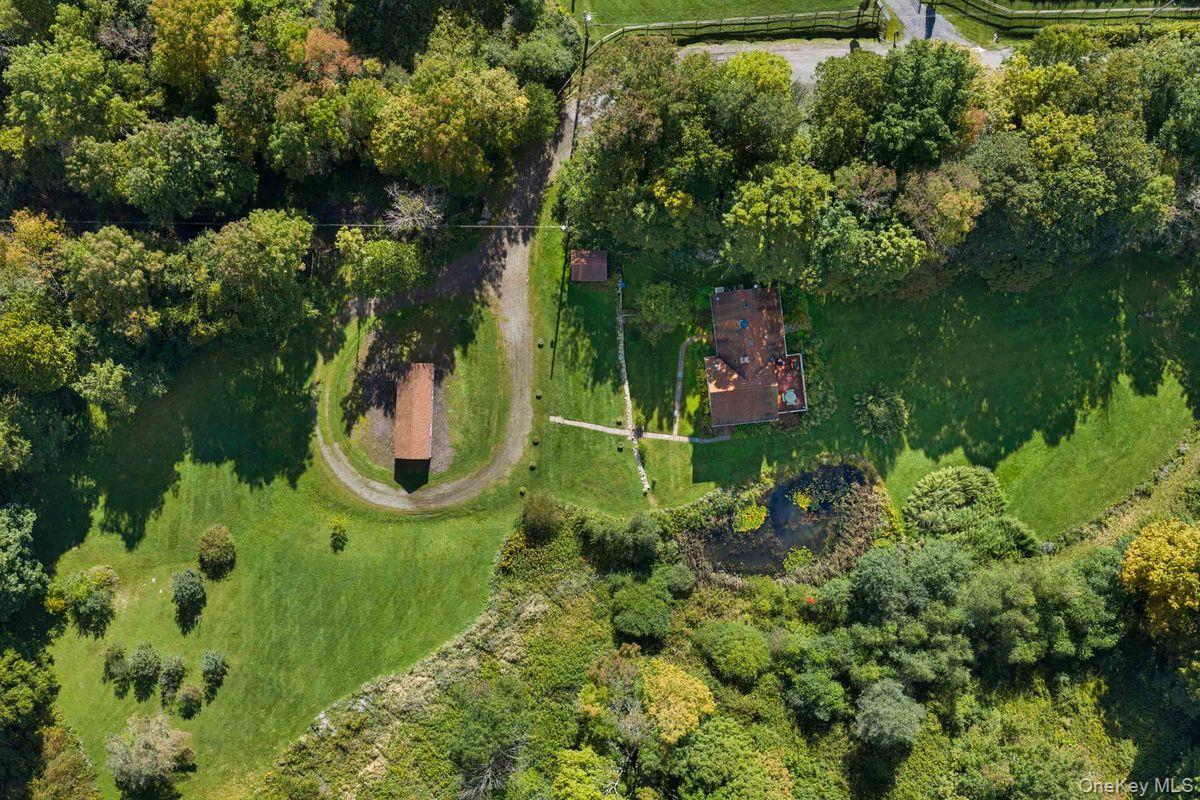 495 William Beers Road Property Photo 43