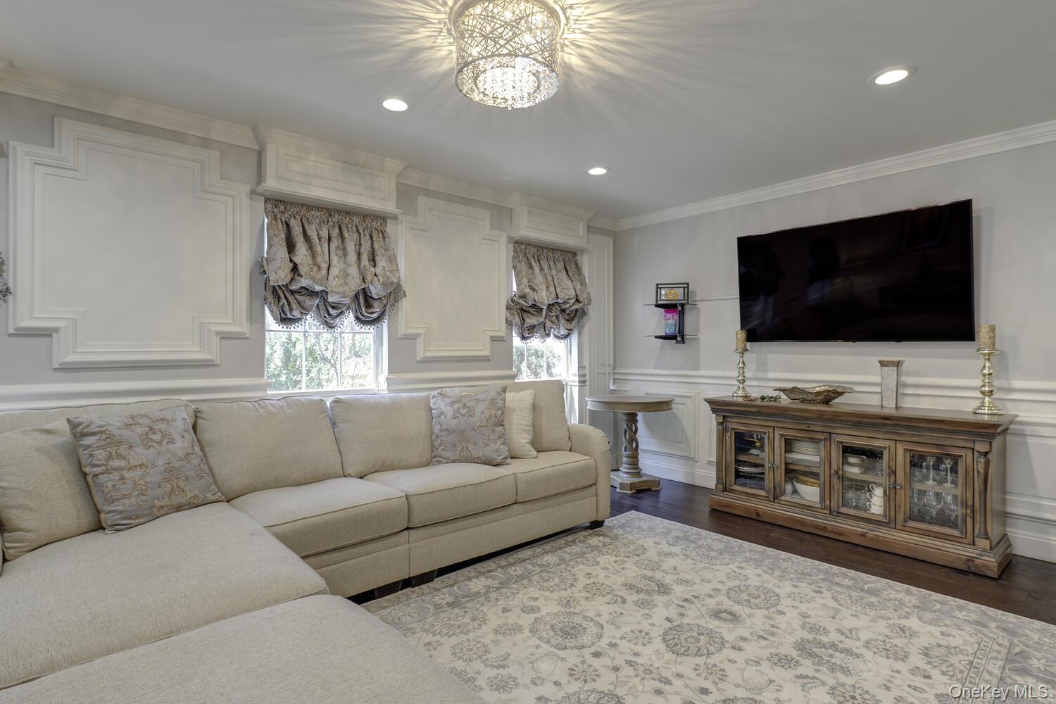 2 Woodtree Drive Property Photo 6