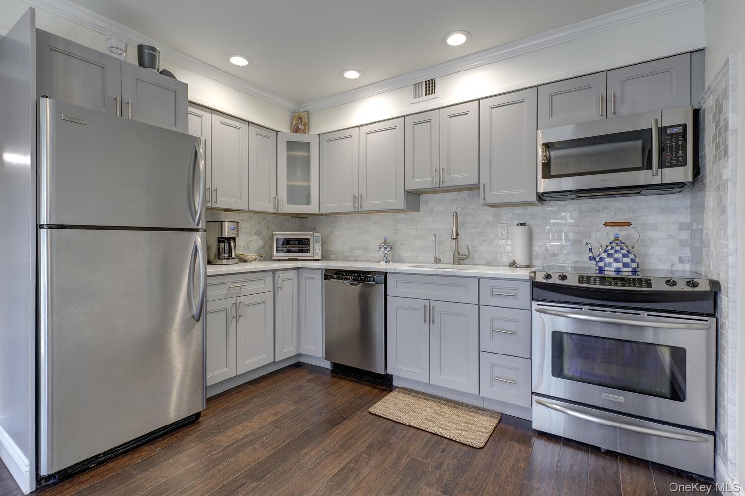 2 Woodtree Drive Property Photo 11