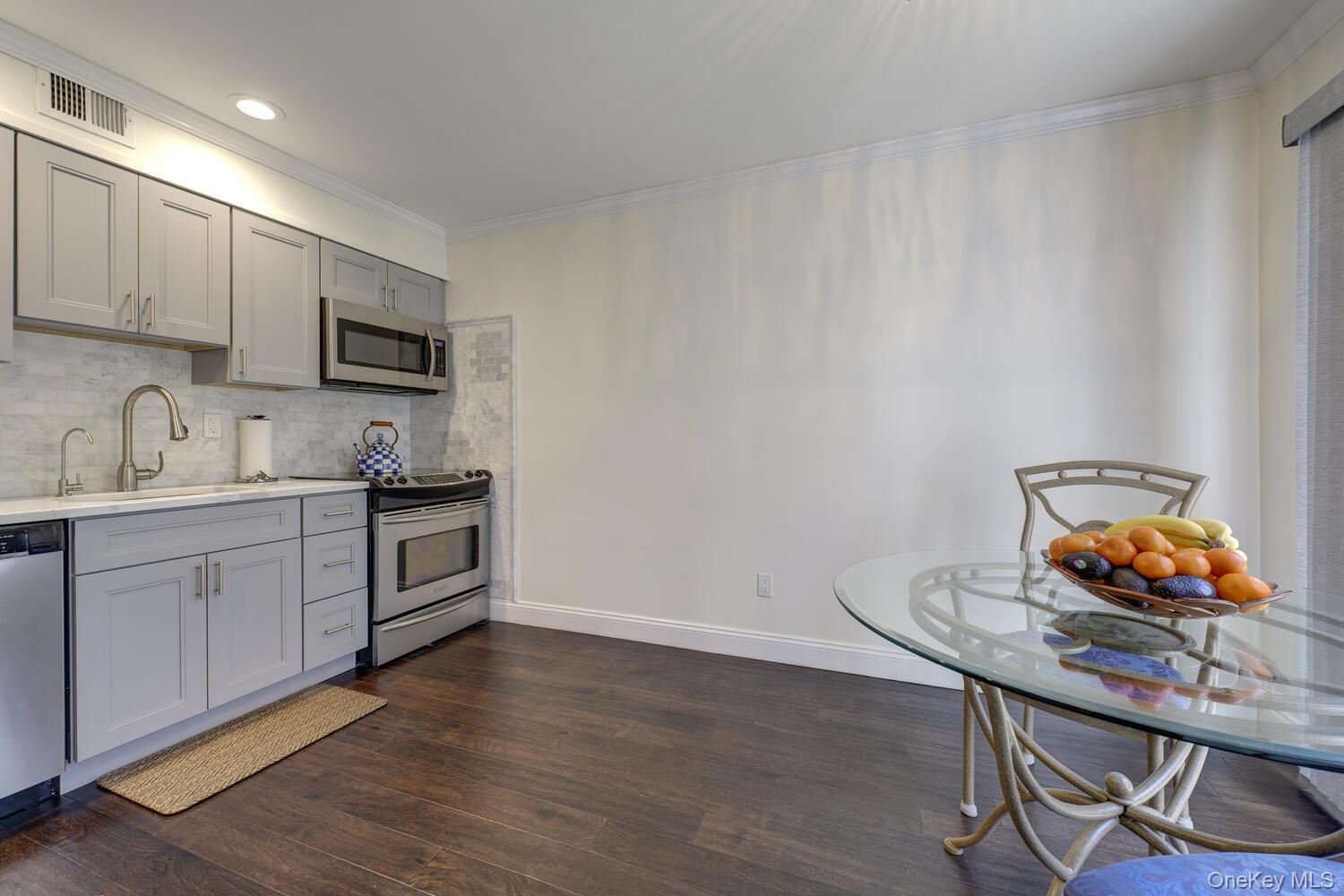 2 Woodtree Drive Property Photo 13