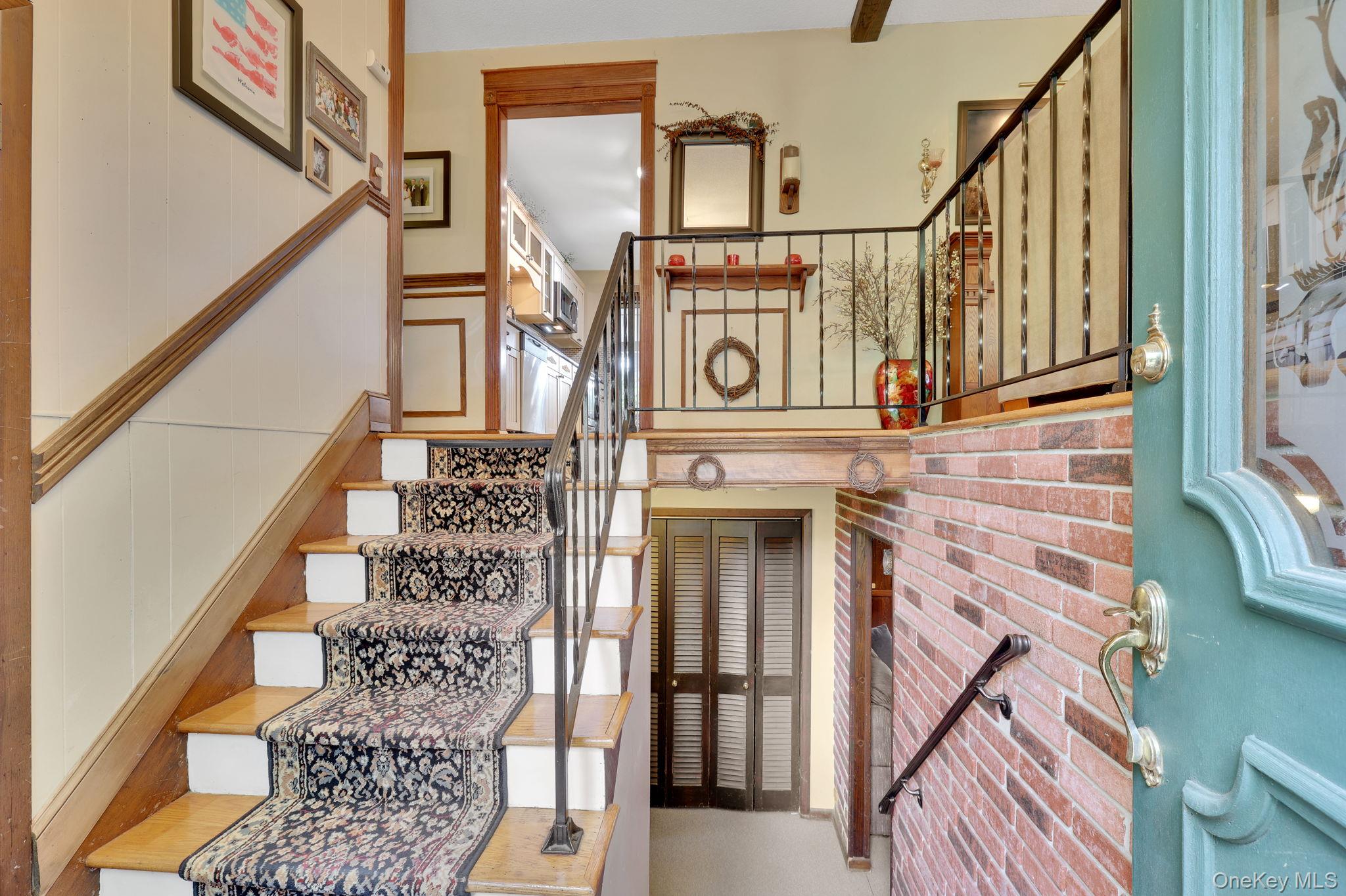 10 Sagamore Drive Property Photo 2