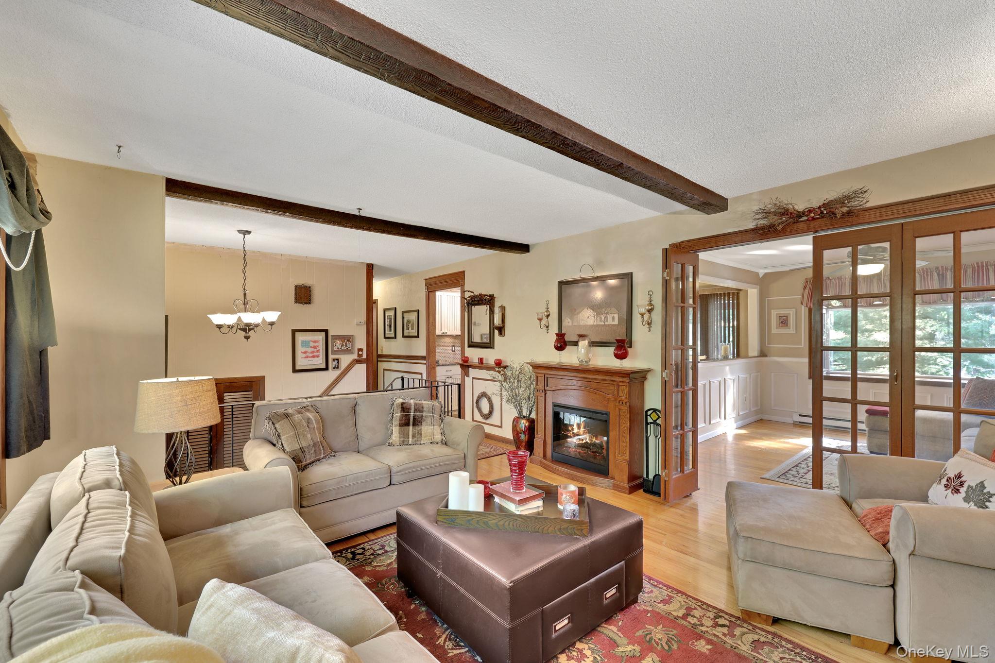 10 Sagamore Drive Property Photo 4