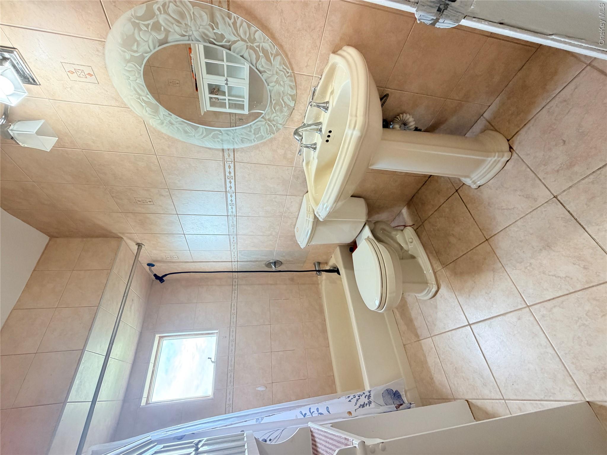 4 Carriage Ln Property Photo 12