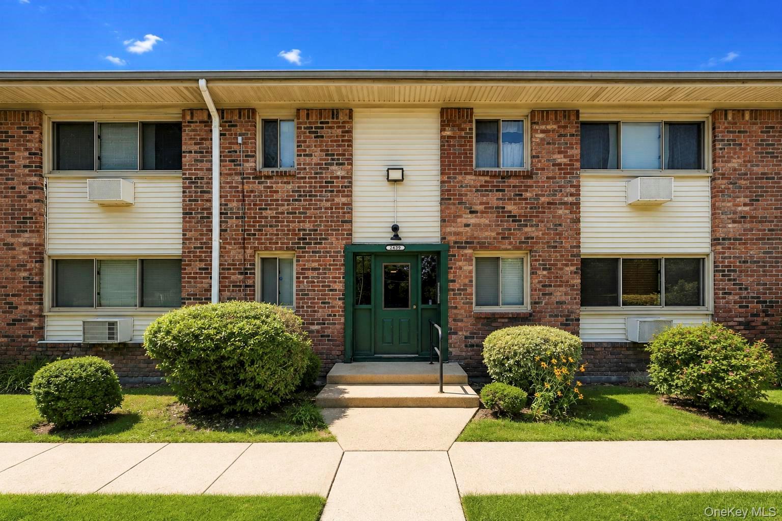 2439 Union Boulevard 3A