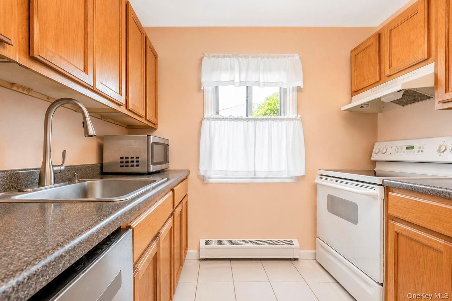 2439 Union Boulevard 3a Property Photo 11