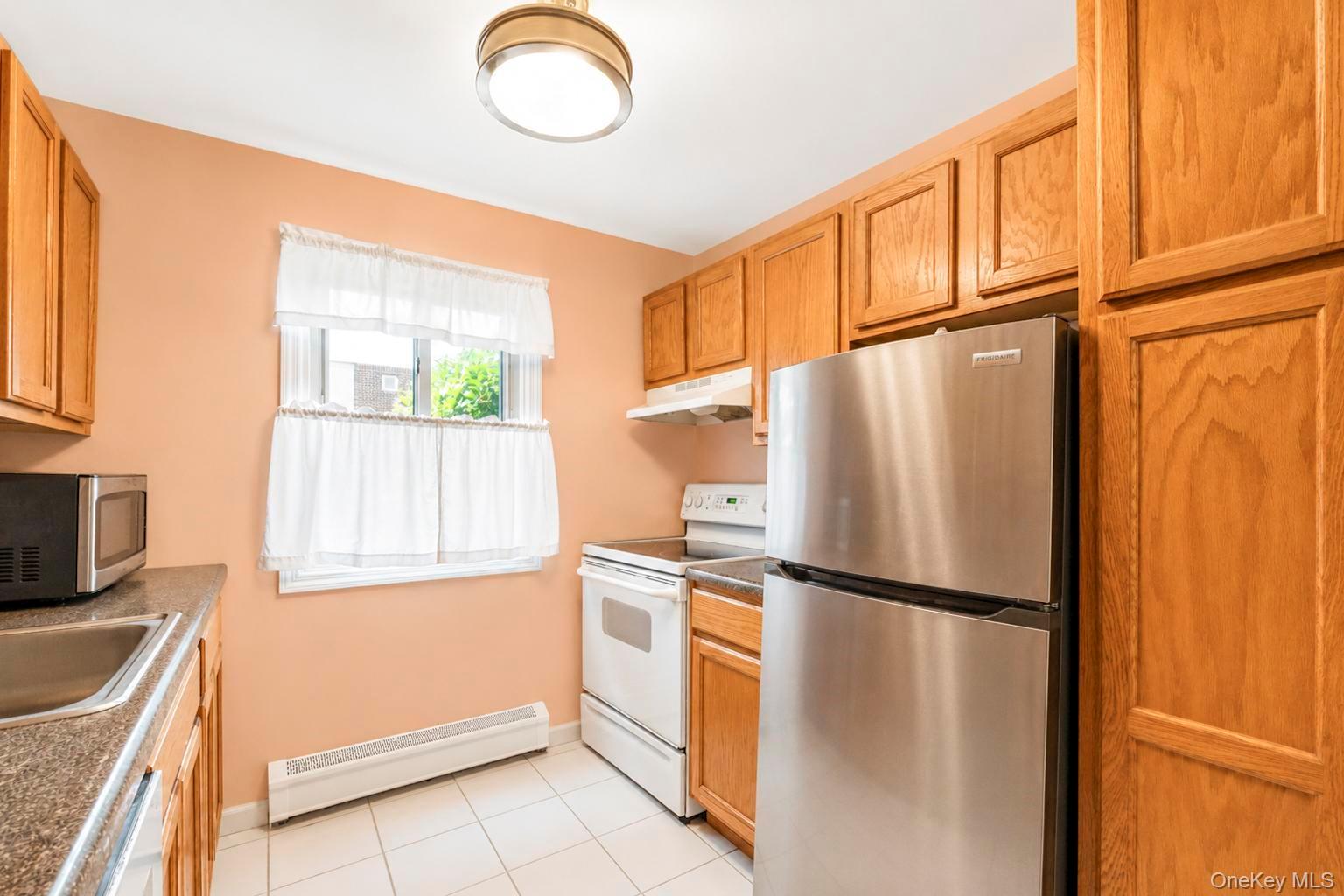 2439 Union Boulevard 3a Property Photo 12