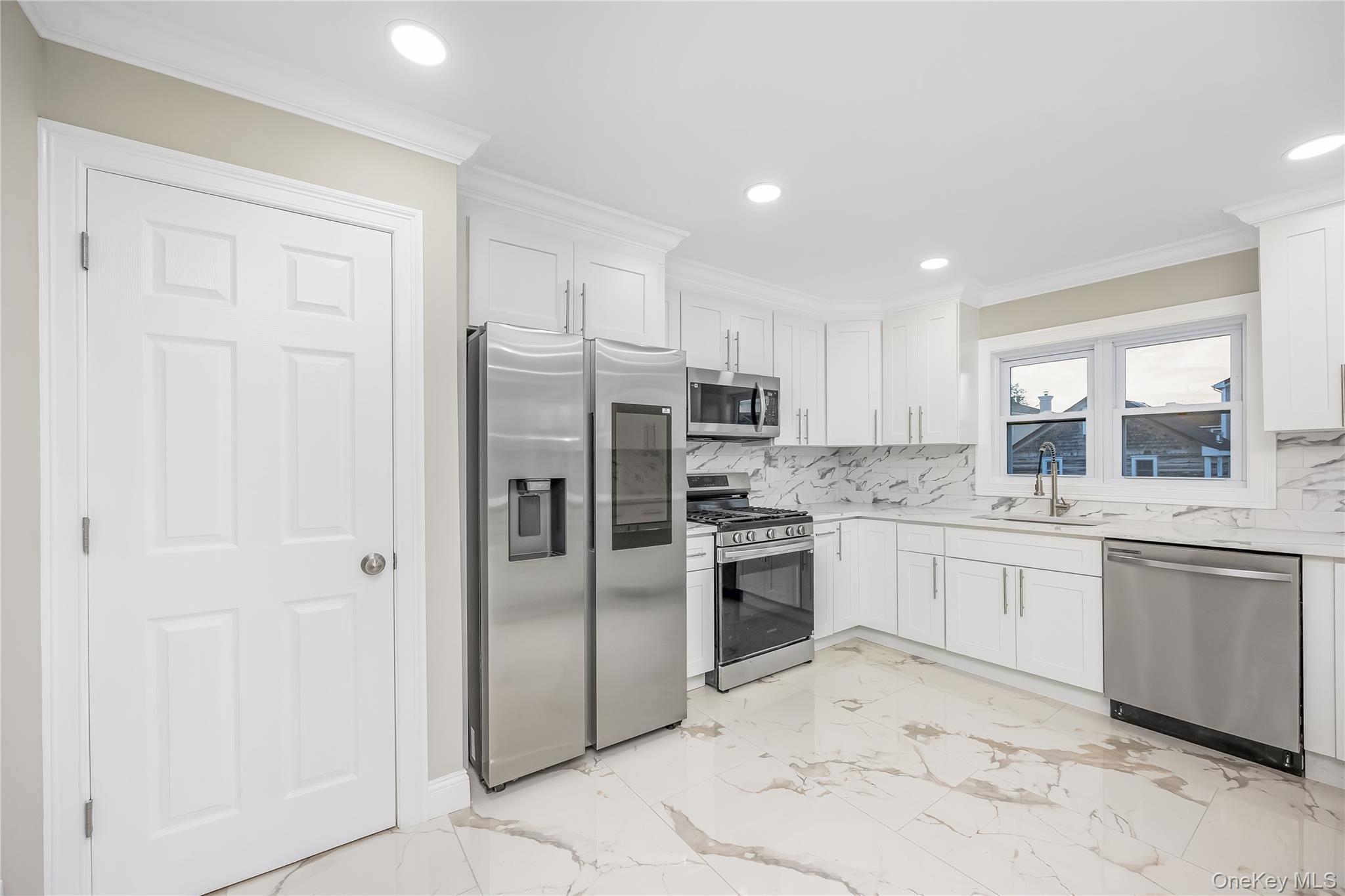 1115 Jackson Place Property Photo 12