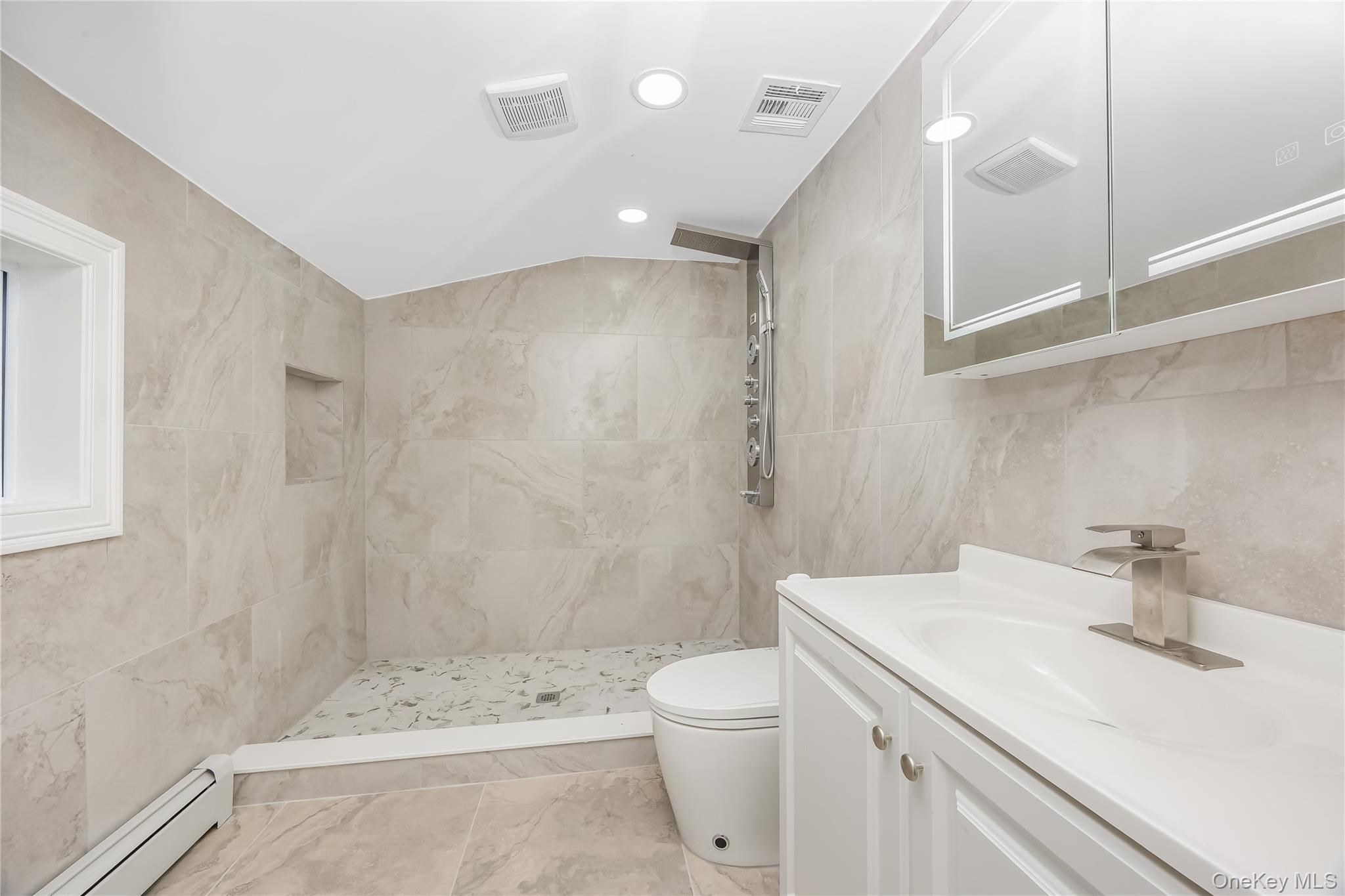 1115 Jackson Place Property Photo 25