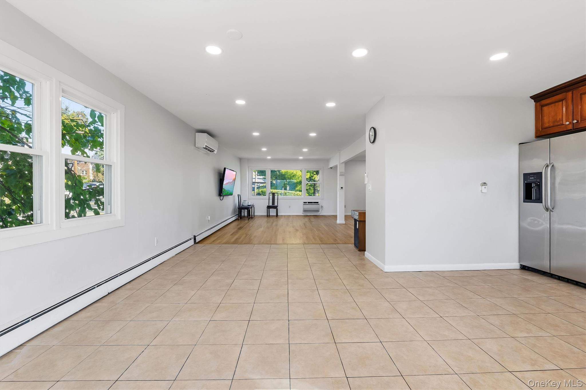 339 N Broadway Property Photo 21