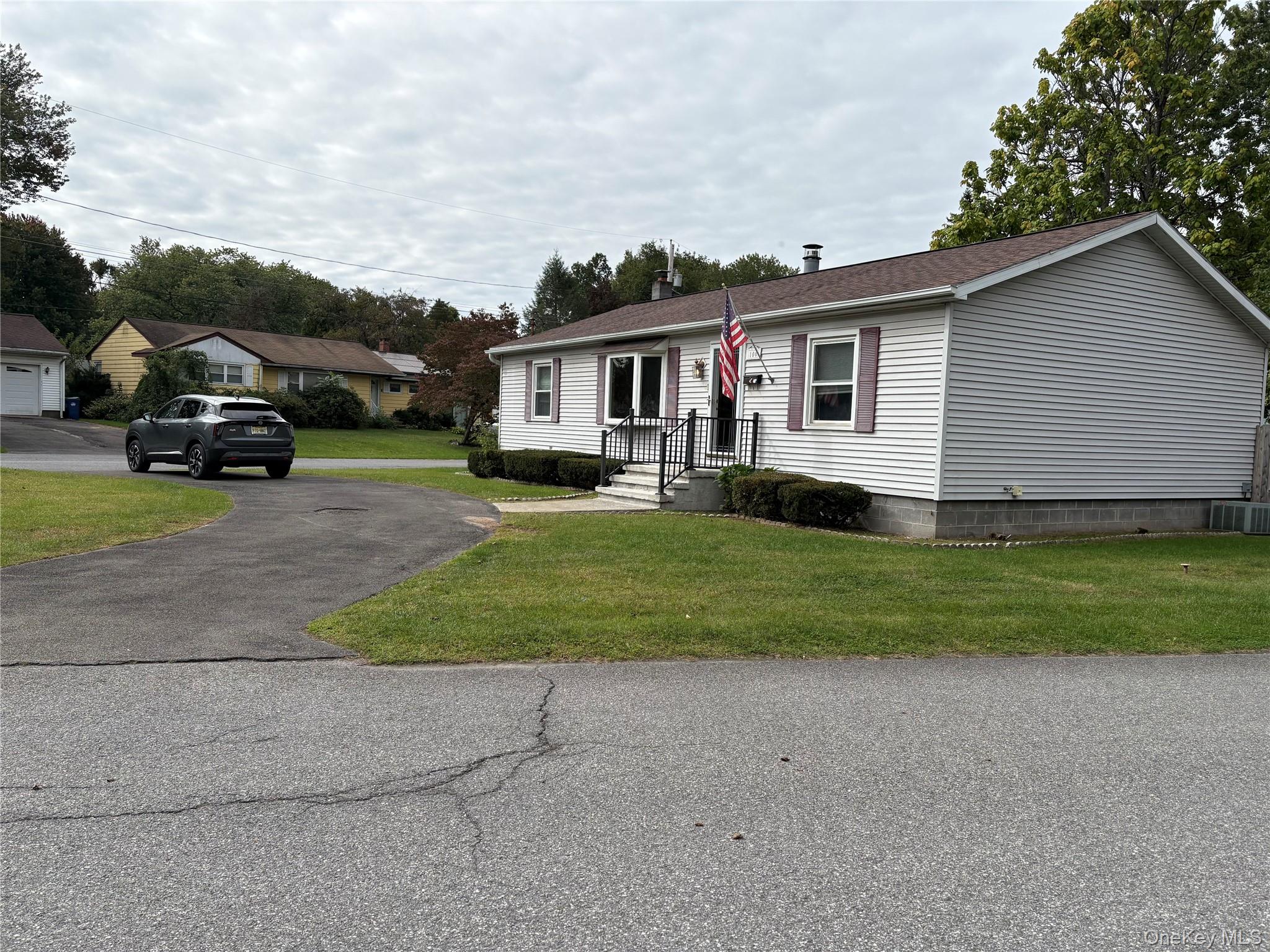 100 John Street Property Photo 2