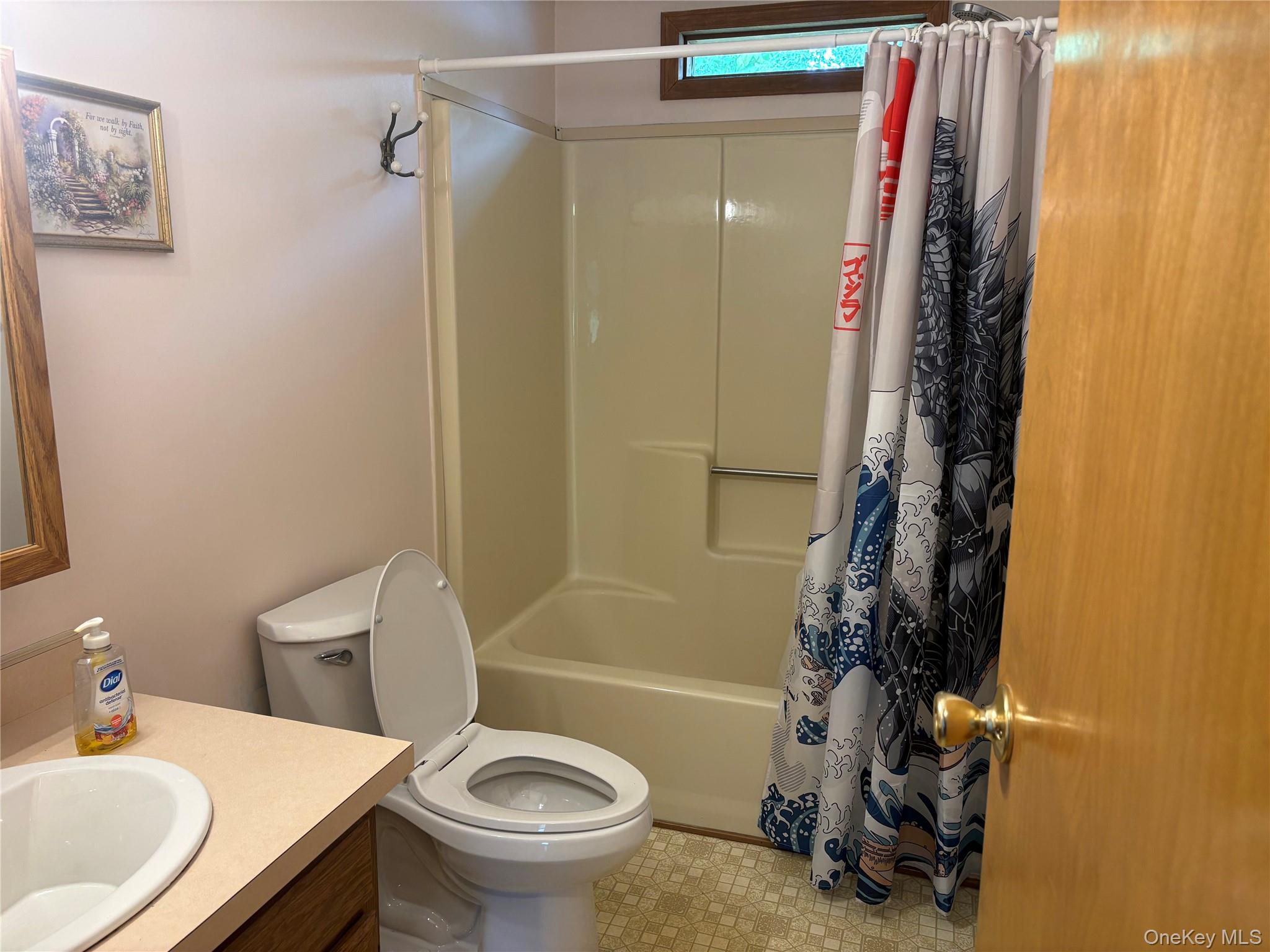 100 John Street Property Photo 12