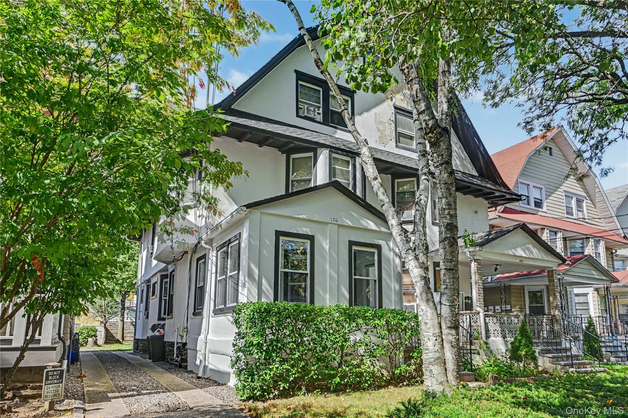 176 Archer Avenue Property Photo 1