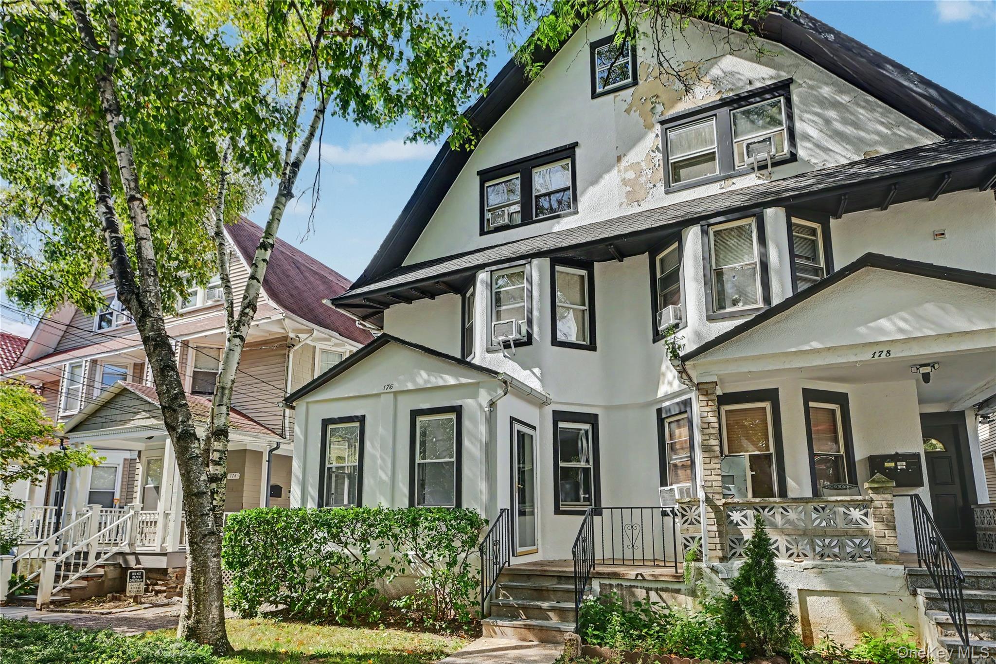 176 Archer Avenue Property Photo 4